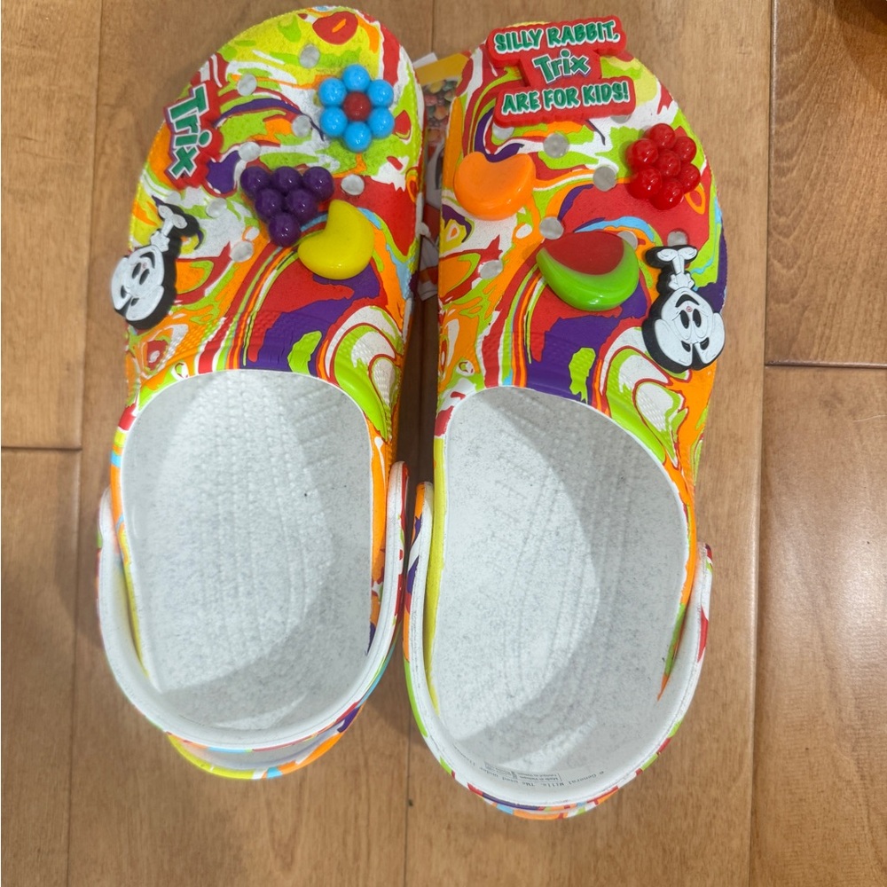 Colorful Trix Themed Men's Crocs